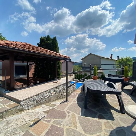 Holiday House Pasjak Sapjane Exterior photo