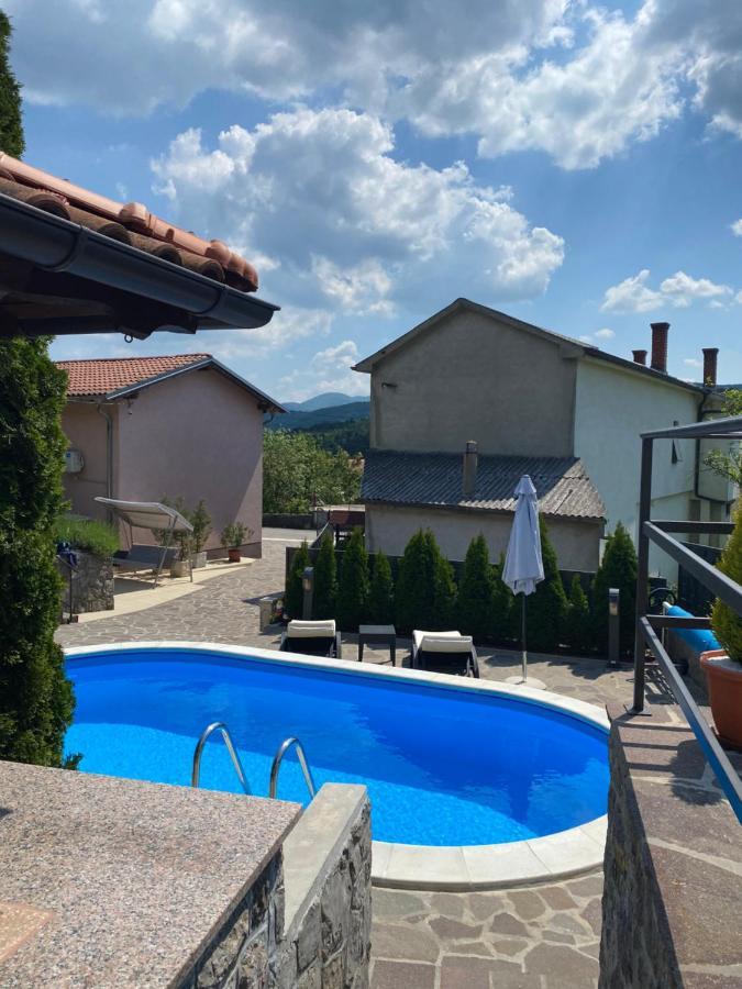Holiday House Pasjak Sapjane Exterior photo