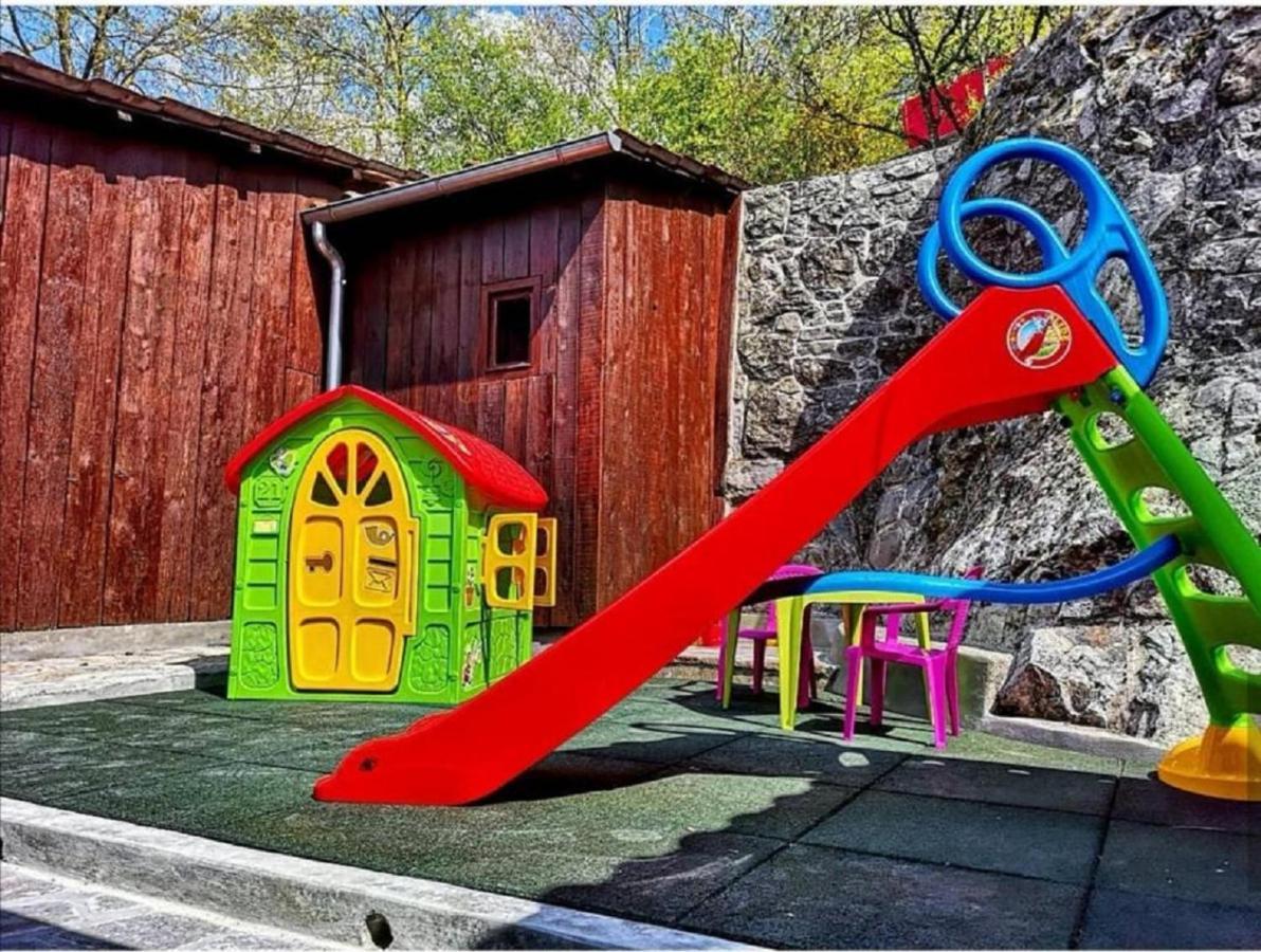Holiday House Pasjak Sapjane Exterior photo